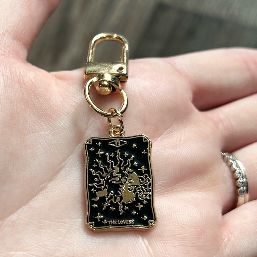 3/$10 Tarot Card Keychain The Lovers